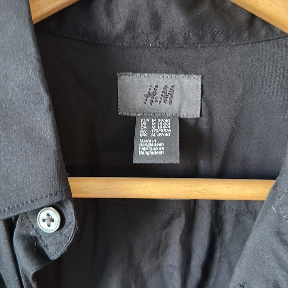 H&M - DRESS SHIRT - Picture 2 of 3